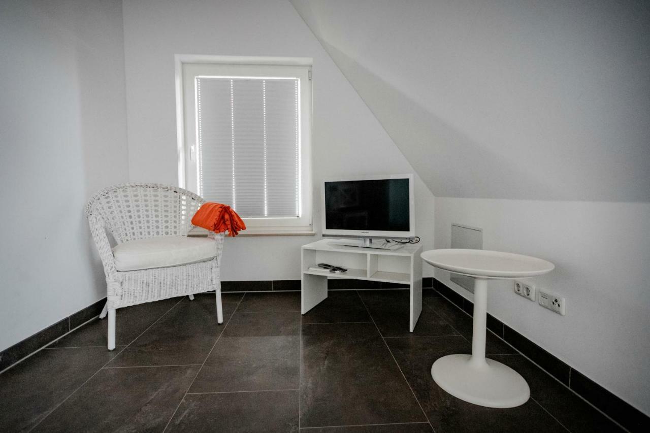 Ferienhaus Nordbrise Dranske Esterno foto